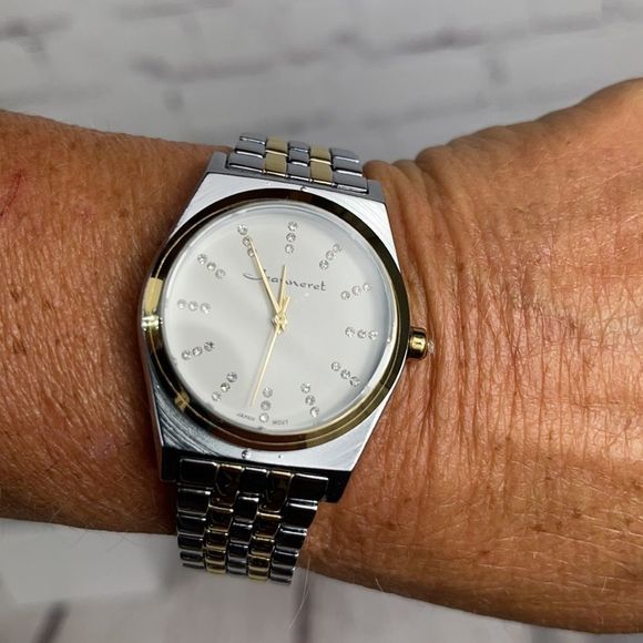 Jeanneret  34MM Case Casual  Watch w/ Crystal Hour Silver Gold Tone Band - Picture 9 of 10